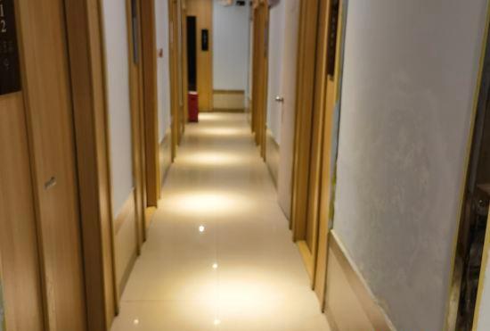 Гостиница Yayue Hotel (Huaqiangnan Branch)