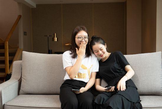 Joy Holiday Hotel Shenzhen (Luohu Port Huangbeiling Subway Station)