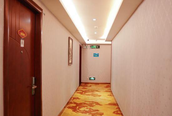 Shenzhen Ruojia Hotel (Huaide Subway Station, Wanfu Plaza, Shenzhen)