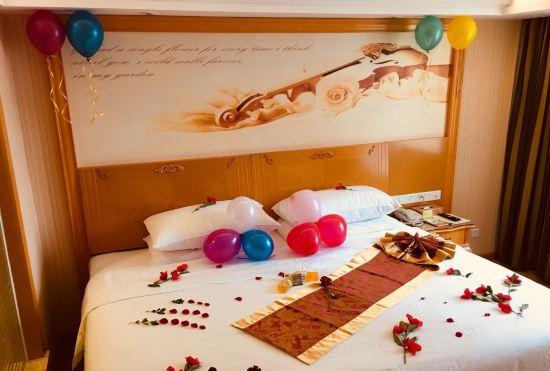 Vienna Hotel(Shenzhen Shajing Jingji Baina)