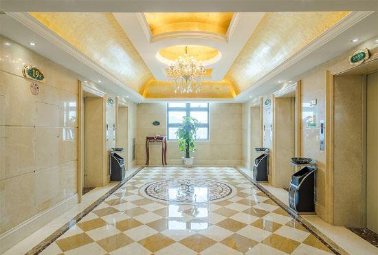 Vienna Hotel (Shenzhen Pingshan High-speed Railway Station)