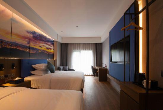 Lichen Hotel (Shenzhen Bao'an Center Fanshen Subway Station)