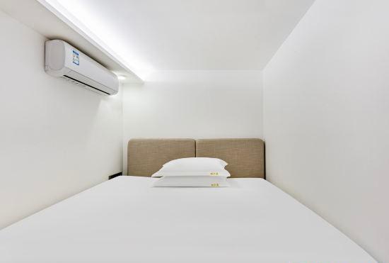 Lierman Huanpeng Hotel (Shenzhen Huaqiang Beiyannan Subway Station)