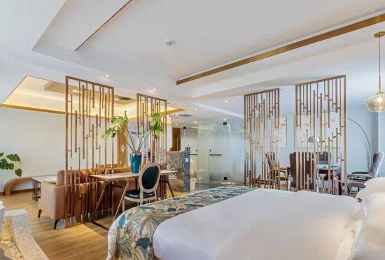 Xitingge Intelligent Cinema Hotel (Xindu Longcheng Branch)