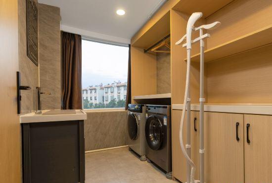 Гостиница Green Tree Inn Express Hotel(Wan Hong Road Kunming Square)