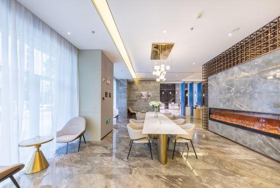 Гостиница Atour Hotel Nanyue City Kunming