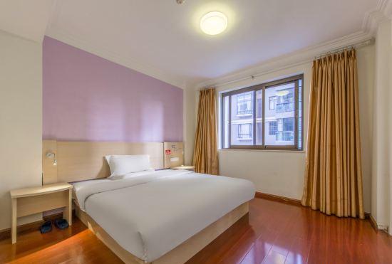 Гостиница 7 Days Inn (Kunming Dongjiawan Telecom Building)
