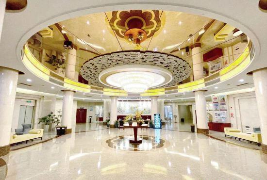 Zhong Huang Hotel