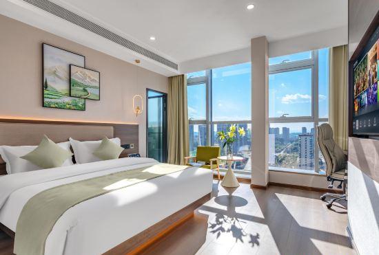 Гостиница Cuckoo selection hotel (Kunming South Station Lianda Street Subway Station Store)