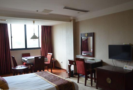 FanYing Business Hotel
