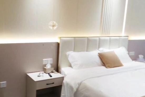 Гостиница Yagao hotel (Changsha Wuyi Square Huijingcheng Store)