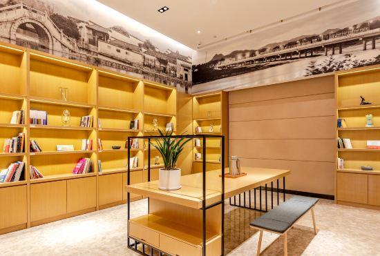 Гостиница Atour Hotel Hefei Binhu Times Square