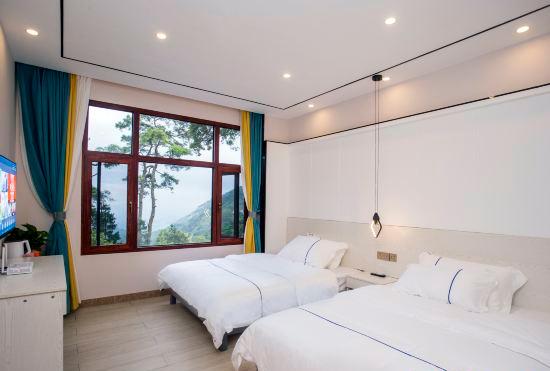 Гостиница Xinxinju B&B (Hengyang Hengshan Banshanting Branch)