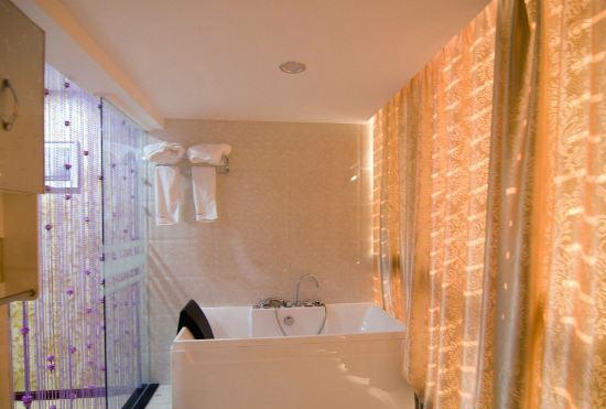 Гостиница Huangshi Menghao Fashion Hotel