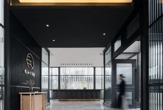 Luzhou Yihe Yunting Hotel (Wanxianghui Shopping Center)