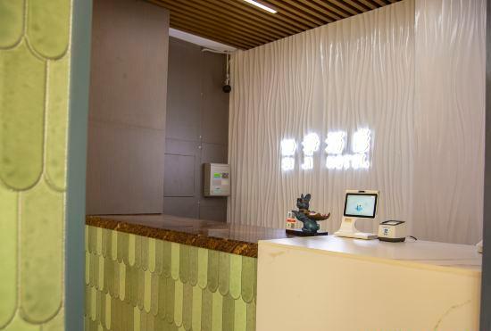 Four Seasons Hotel (Guangxi University East store in Nanning）