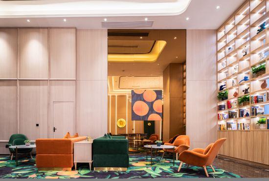 Zheshang Hotel (Nanning Chaoyang Square Railway Station And Train Station )