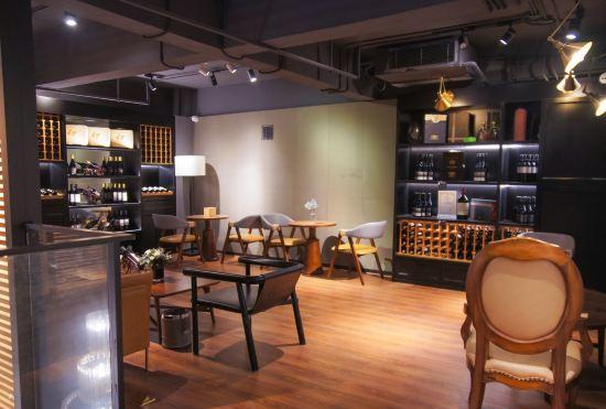 Youxuan Hotel (Nanning Qingxiushan Scenic Area MixC Branch)