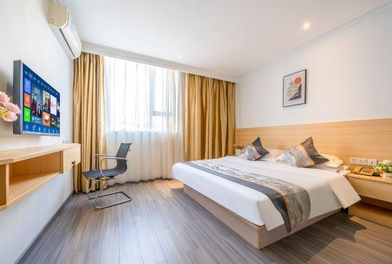 Jun'an Convenience Hotel (Chaoyang Square Nanning Railway Station)