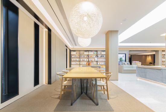 Ji Hotel (Nanyang Municipal Government Guangwu Bridge Branch)