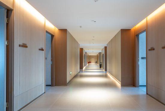 Weiyue Hotel (Nanning East Railway Station Langdong Passenger Terminal Branch)