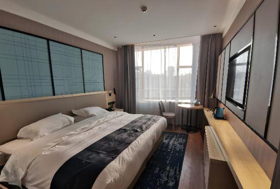 Гостиница Echarm Hotel (Wuhan University Hongshan Square Metro Station)