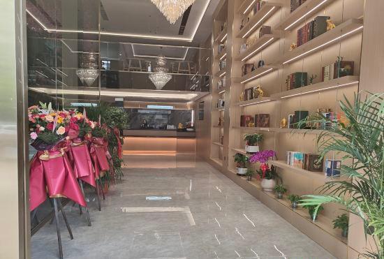 Lanyue Shifeng Hotel (Huangjiahu University Town Chinese Medicine University Subway Statio
