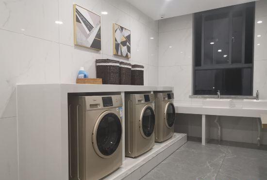 Гостиница Yishangplus Hotel (Wuhan Hankou University Dahualing Subway Station Branch)