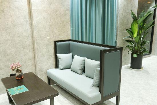 Xiangting Hotel (Weihai Xingfumen Weigao Plaza)