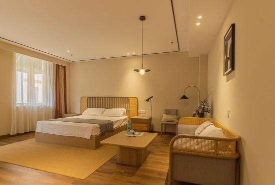 Гостиница Hotels in Belas