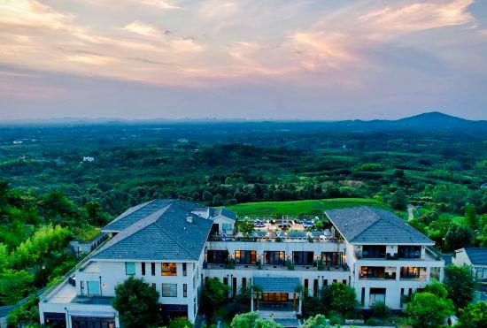 Гостиница Huazhu Luxury · Yixing Xinran Bieyuan (Yunhu Scenic Area Store)