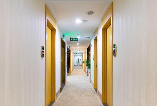 Гостиница Greentree Shell Hotel (Yiwu International Trade City, Changchun Accessories Street)
