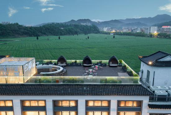 Lansu Paddy Hotel (Yiwu Magan Fantasy Park)