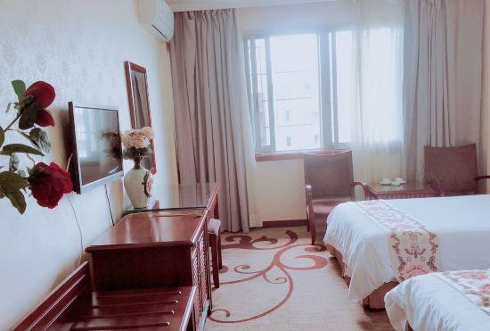 Гостиница Aoyue Hotel