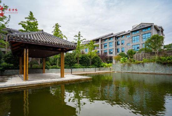 Shatan Jingshe Resort Hotel