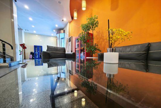 Minzu Building Express Hotel (Zhengzhou Zijing Shandong Street Subway Station)