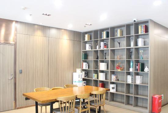 Гостиница Hanting Hotel (Zhengzhou Shangding Road)