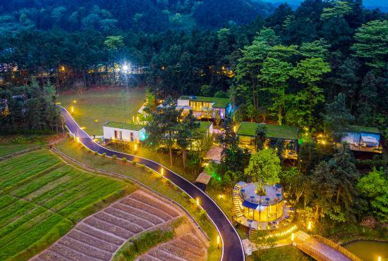 Гостиница Trip.com Group Country Retreats (Earth-House Xinyu Joint Resort)