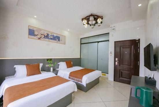 Weizhou Island Blue Bay Peninsula Hotel (Mazu Zumiao Branch)