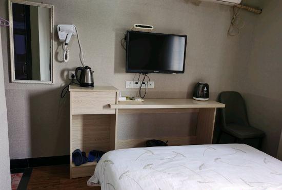 Гостиница Shanghai Shengfeng Hotel