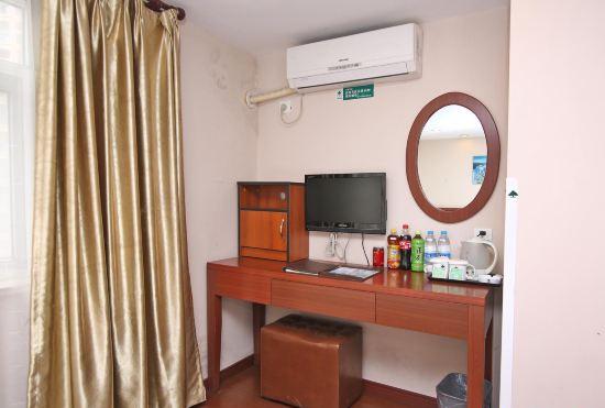 Гостиница GreenTree Inn (Shanghai Xupu Bridge)