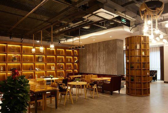 Гостиница James Joyce Coffetel (Shanghai Zhuanqiao Wanda Plaza)