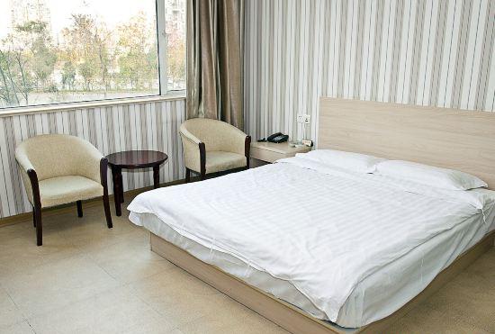 Qingya Express Hotel