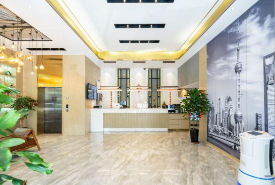Гостиница Waiting Hotel(Shanghai Xujiahui Stadium)