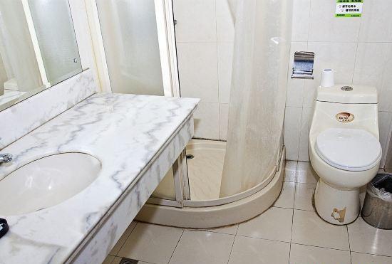 Jinfeng Business Hotel Shanghai