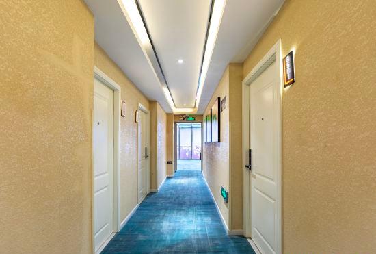 Гостиница Yixuan Hotel (Shanghai Wildlife Park Branch)