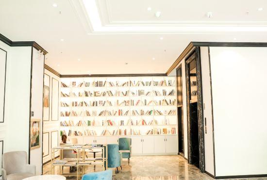 Xana Hotelle(Shanghai National Exhibition and Convention Center Jiuting Store)