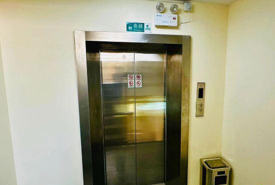 Гостиница Shanghai Zhong'an Hotel (Xizang North Road Subway Station)