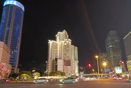 Гостиница Polaris Homestay (Xujiahui Station)