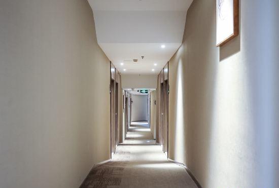 Hotel Home Inn · NEO (Shanghai Zhangjiang hi tech Tang Town subway station store)
